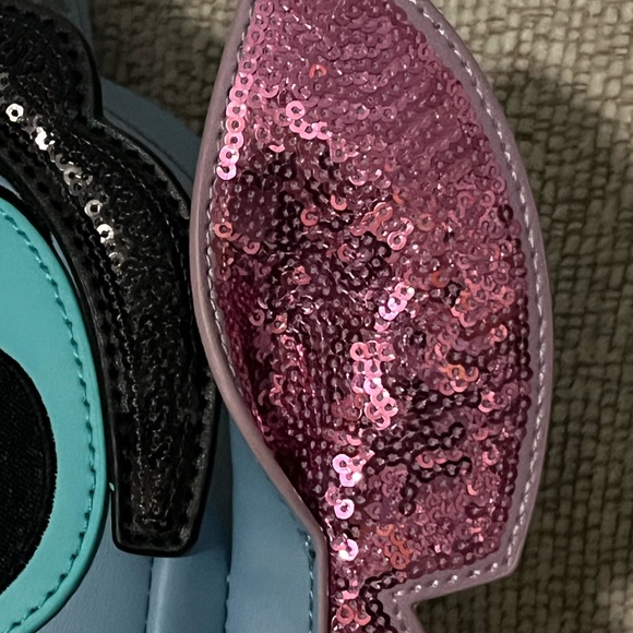 BNWT Loungefly Sequin Stitch Elvis Disney Books a Million Exclusive Backpack - Picture 9 of 11